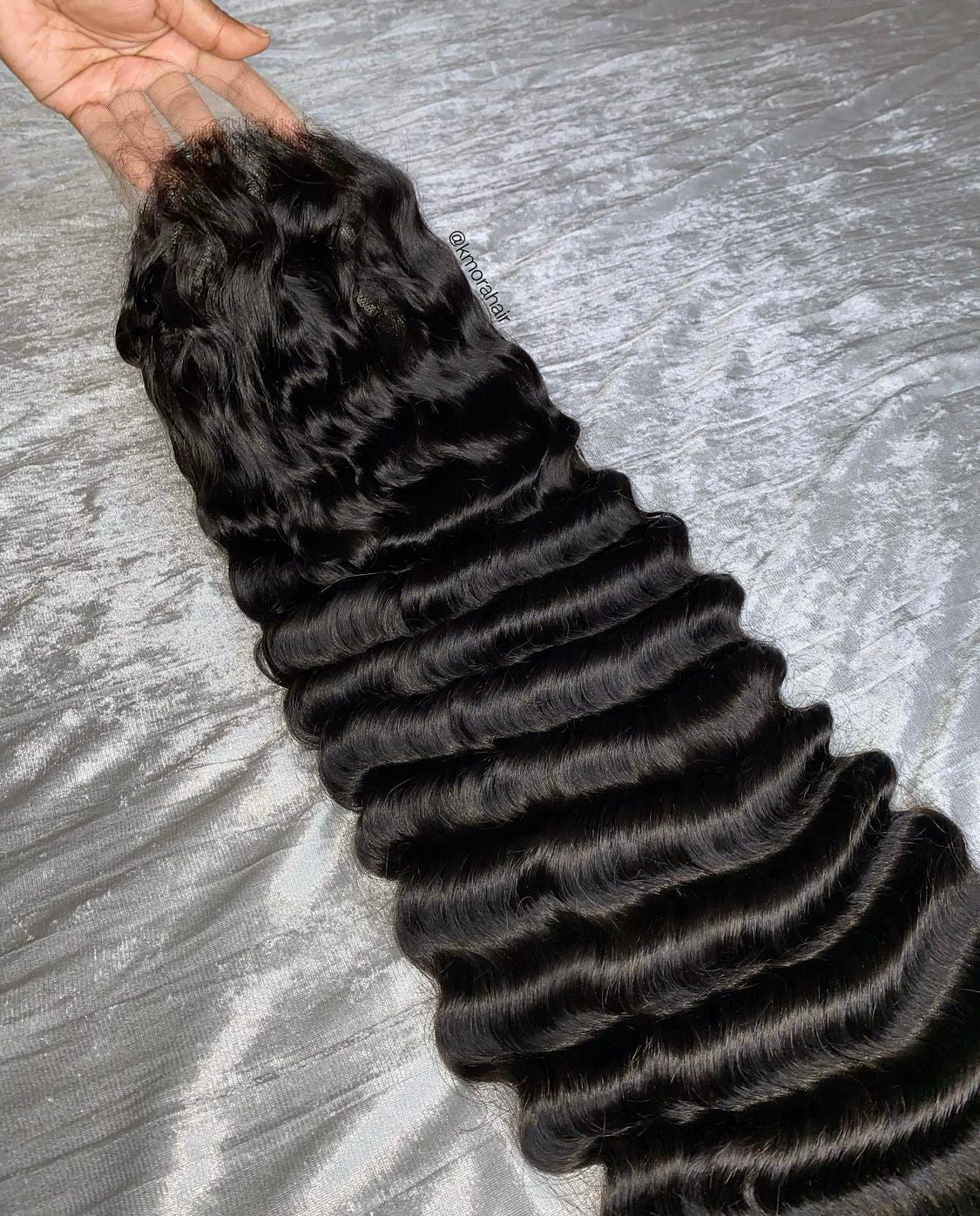 Brazilian water wave wig